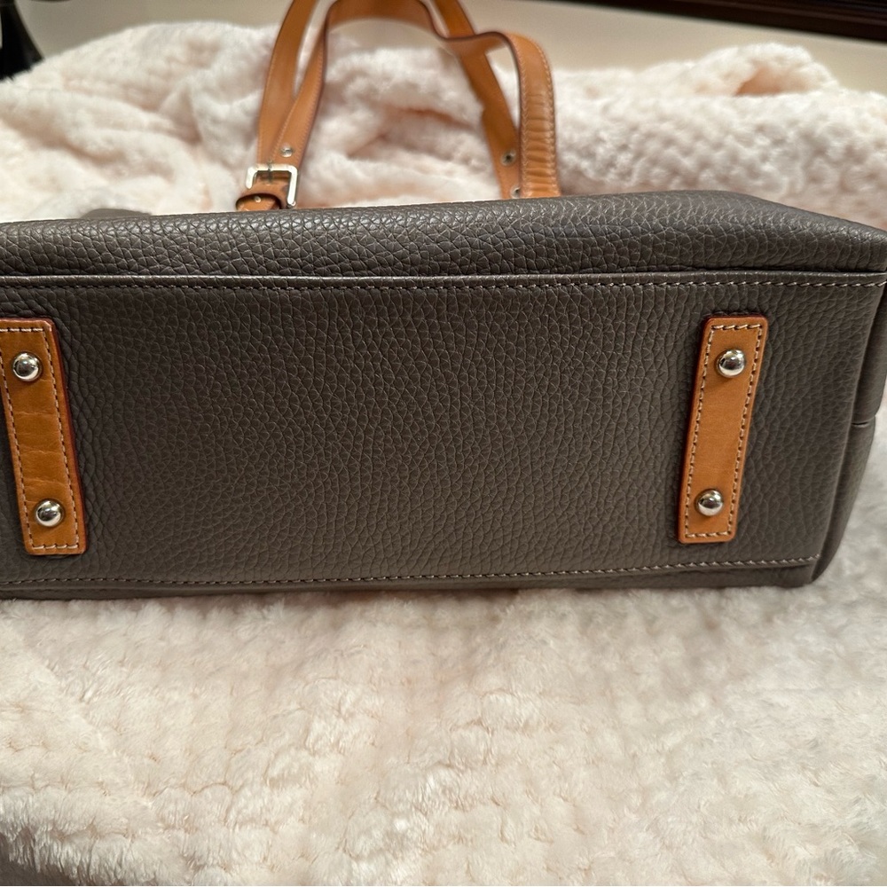 Dooney & Bourke Shoulder Bag - Picture 5 of 8